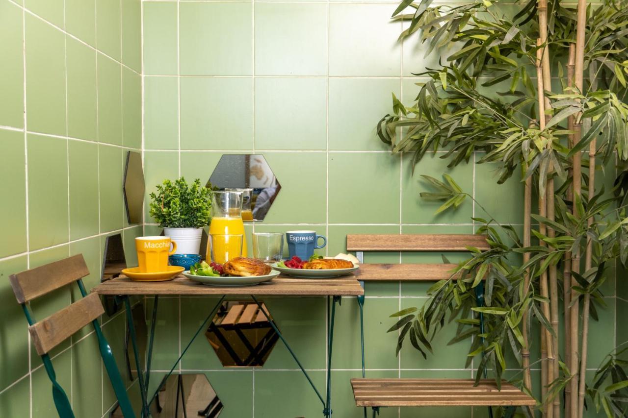 Cozy Apartment Puerta Del Sol & Private Patio Madrid Bagian luar foto